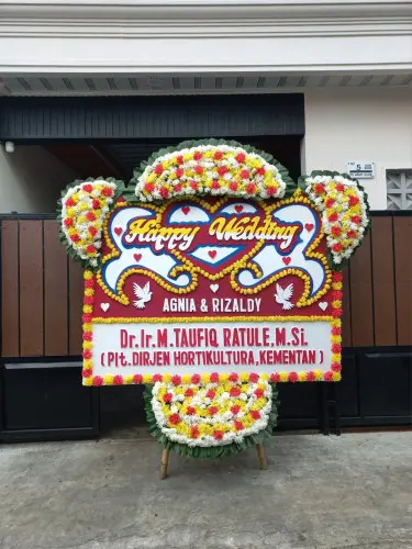 Papan Bunga Pernikahan cibubur